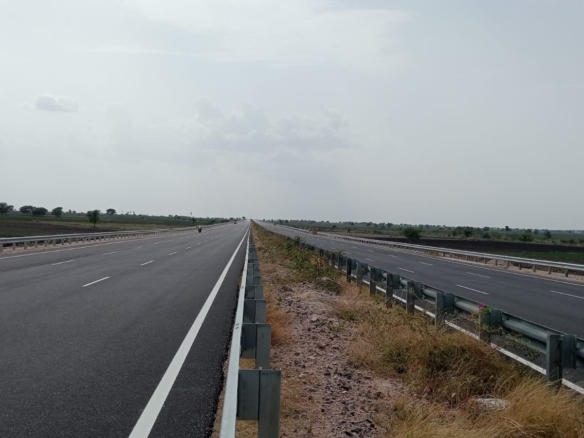 2 Acre 31 Gunta Six lane Highway Road facing Black Soil Agriculture Land for Sale Near Aiza Mandal Jogulamba Gadwal (D), Telangana | BX-26335 | ₹18 Lakhs/Acre agriculture land for sale