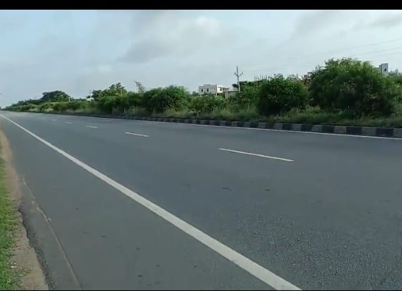 28 Guntas Commercial land