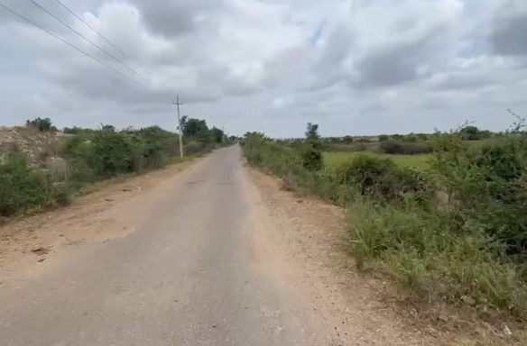 BT Road facing 1200 ft
