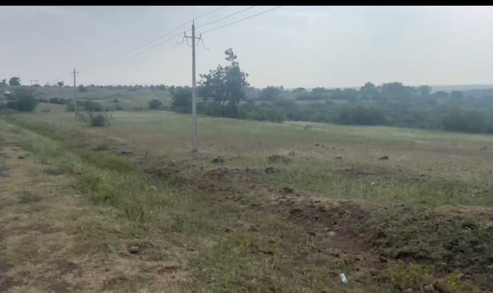 ₹9 Lakhs/Acre | 8 Acres Black Soil Agriculture Land in Kamalapur Taluk, Kalaburagi District, Karnataka | BHOOVIX BX-33199