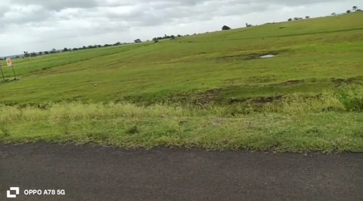 16 Acres Black Soil BT Road Attached Agriculture Land for Sale in Humnabad Taluk, Bidar District, Karnataka | BHOOVIX BX-33743